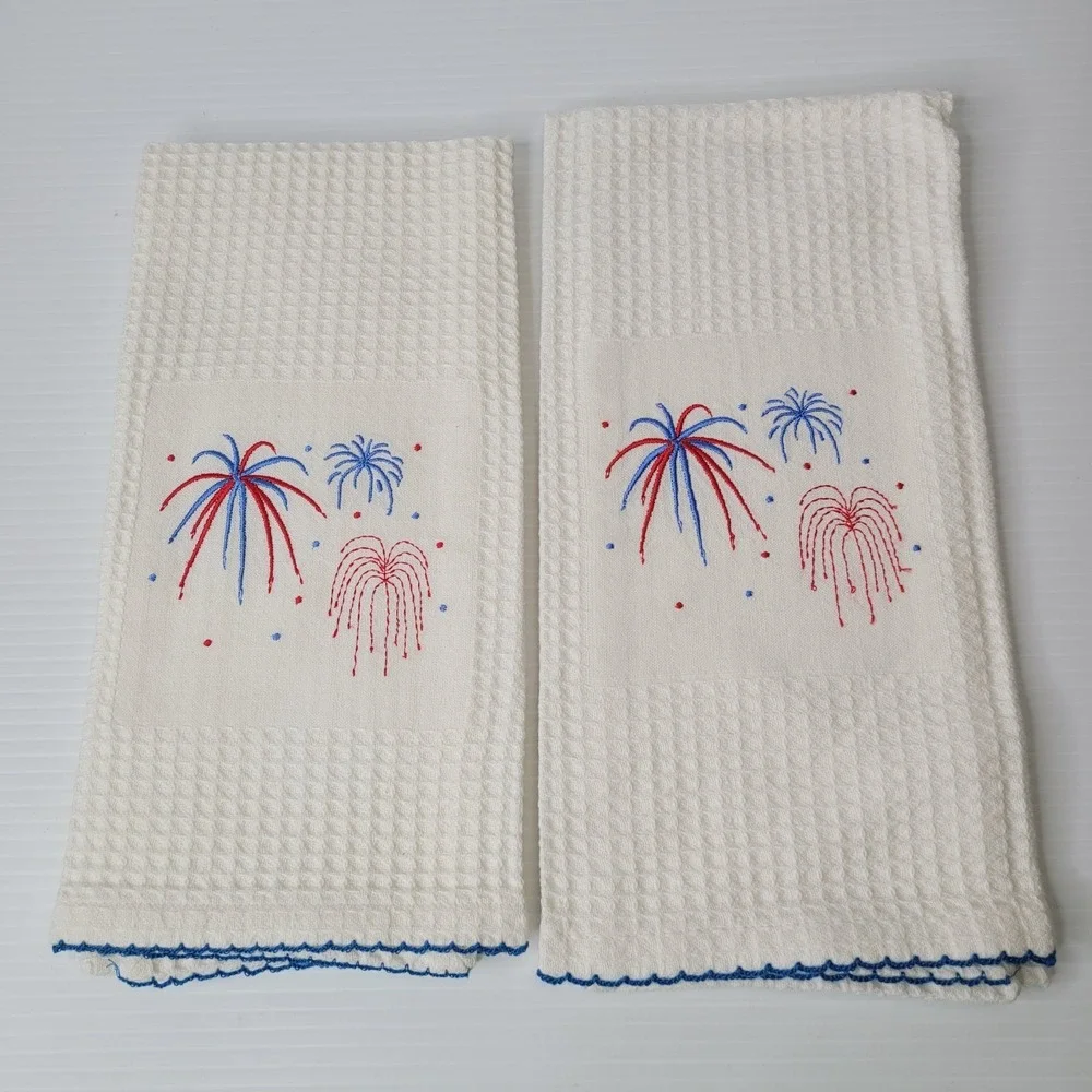 TAG Brand Dish Towel Embroidered Fireworks USA Patriotic Design White NEW RARE